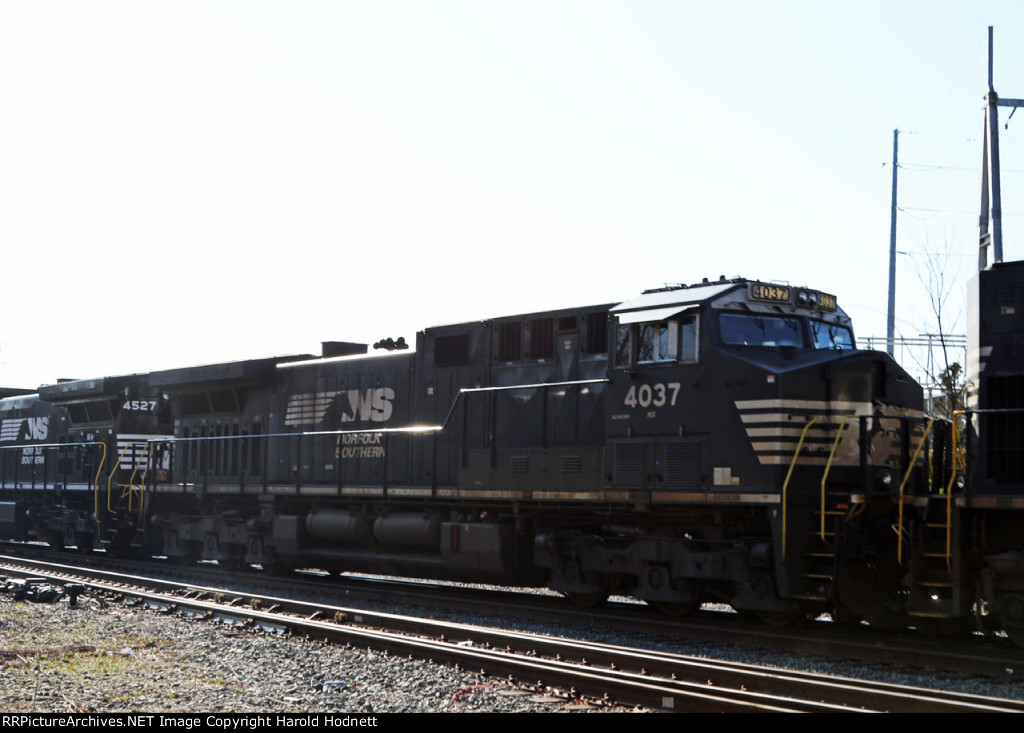 NS 4037